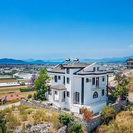 Sessiz Sakin Manzarali Sauna Ve Jakuzili,muestakil Havuzlu * Fethiye