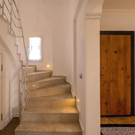 Sessiz Sakin Manzarali Sauna Ve Jakuzili,muestakil Havuzlu וילה *