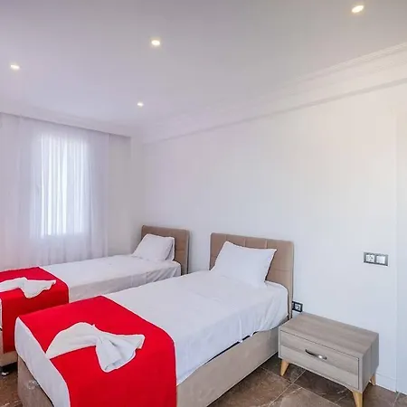 Sessiz Sakin Manzarali Sauna Ve Jakuzili,muestakil Havuzlu וילה פאטהיה