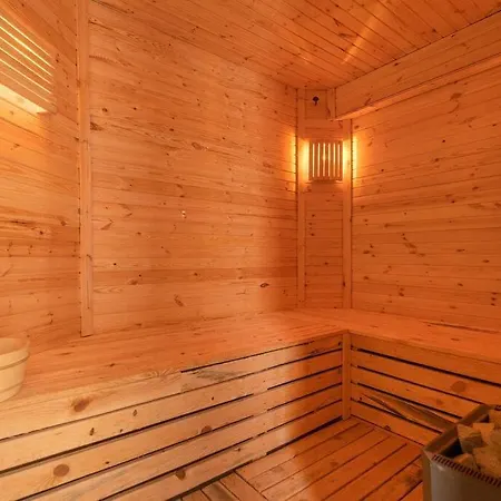 Sessiz Sakin Manzarali Sauna Ve Jakuzili,muestakil Havuzlu