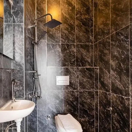 Sessiz Sakin Manzarali Sauna Ve Jakuzili,muestakil Havuzlu וילה פאטהיה