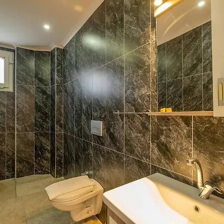 Sessiz Sakin Manzarali Sauna Ve Jakuzili,muestakil Havuzlu פאטהיה